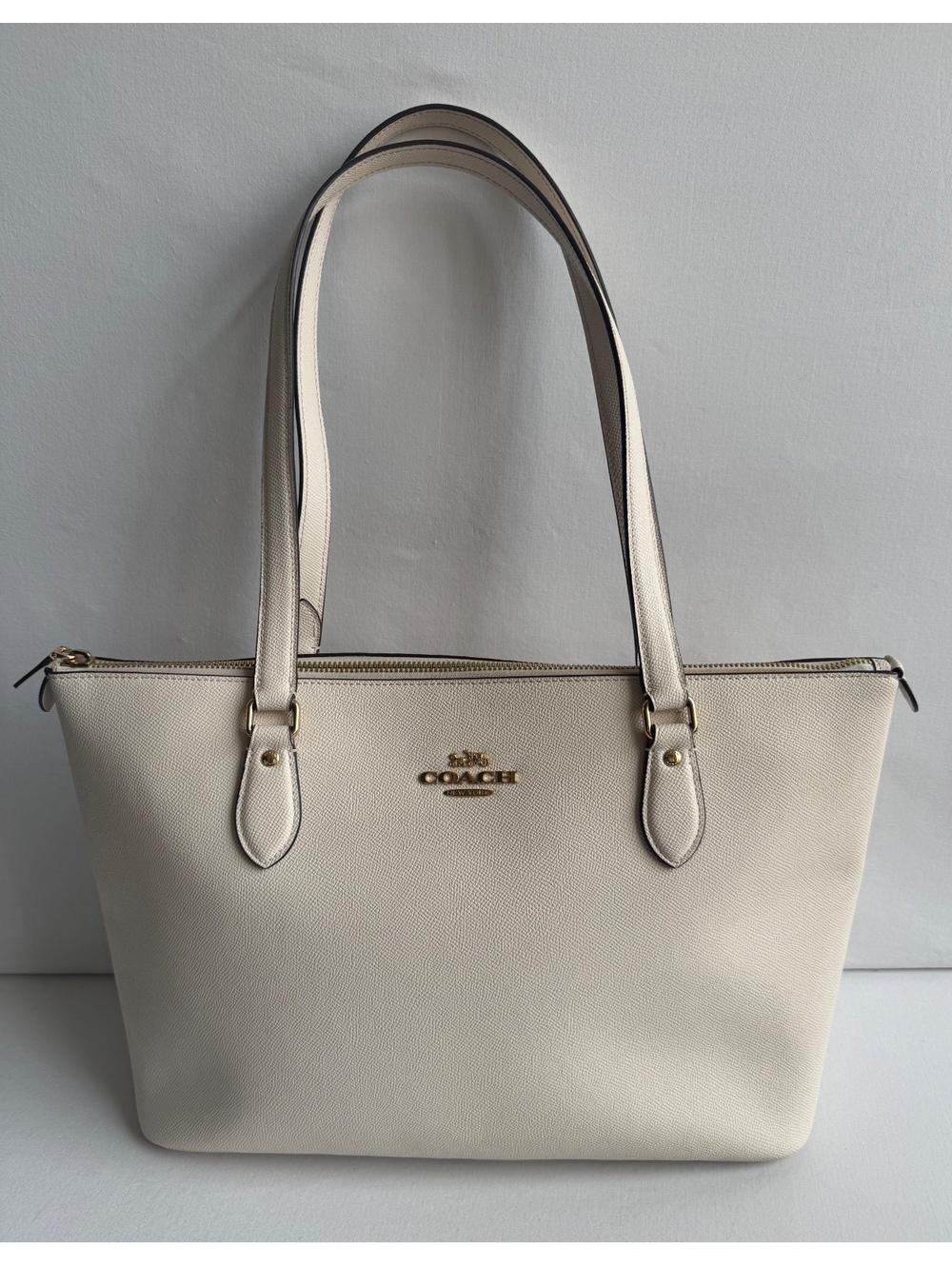 Coach Gallery Tote CV402 Ivory Chalk Pebbled Leather Zip Top Shoulder Bag